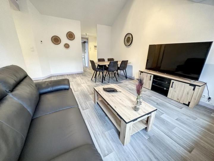 Residence Bury Tulle Zewnętrze zdjęcie