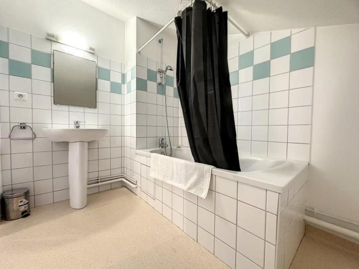Residence Bury Tulle Zewnętrze zdjęcie