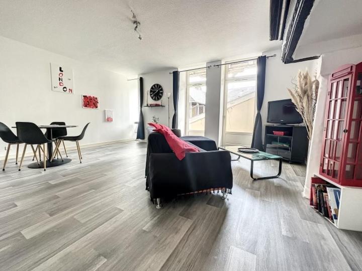 Residence Bury Tulle Zewnętrze zdjęcie